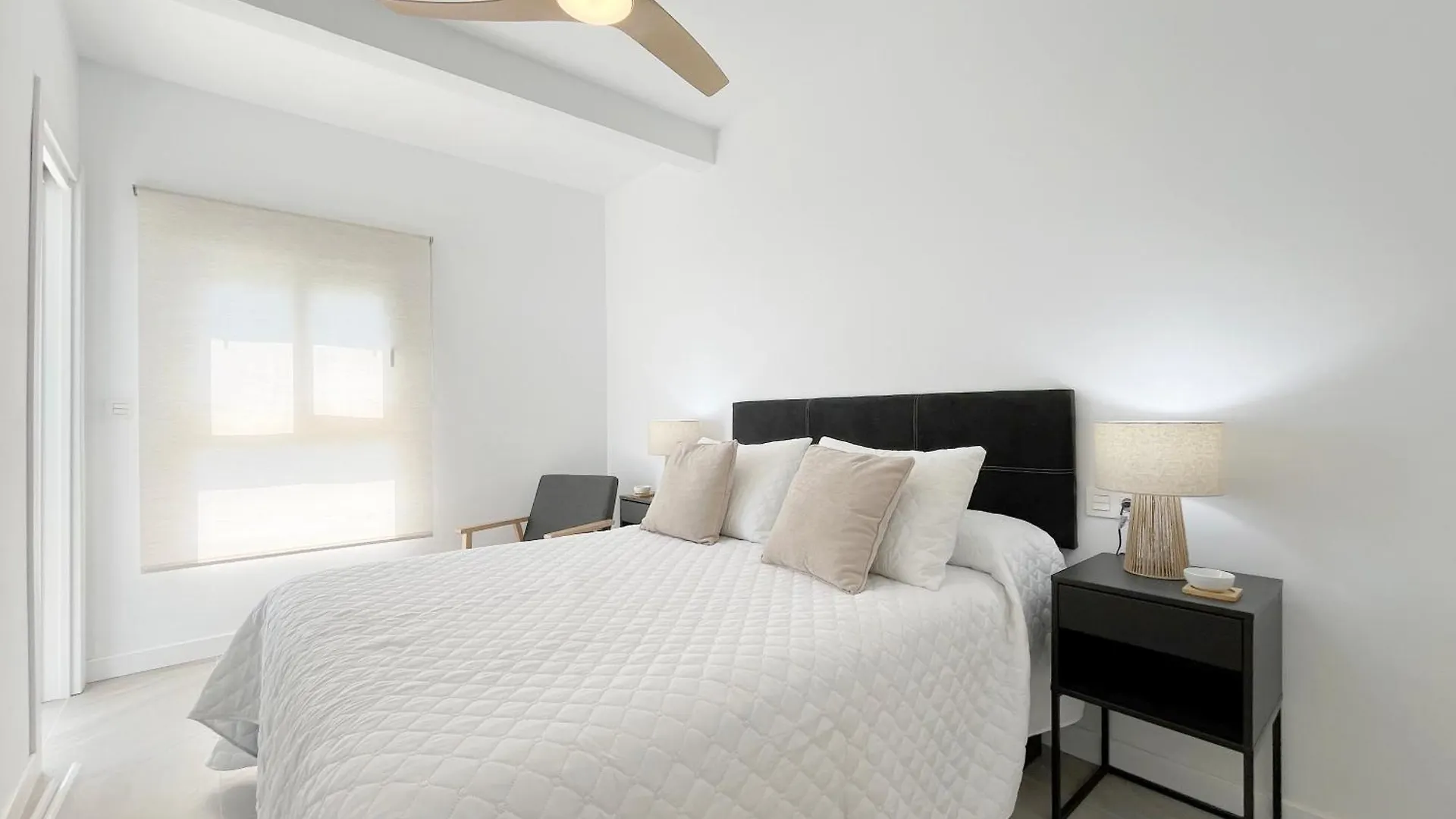 Almirante, Calahonda Apartment Sitio de Calahonda